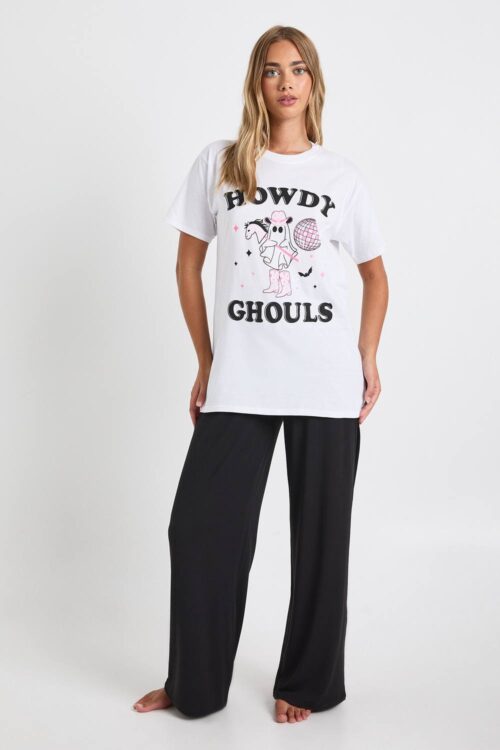 boohoo Dam Halloween 'Howdy Ghouls' Grafisk Överdimensionerad T-Shirt & Byxor Pyjamas Set | Black | Storlek 34