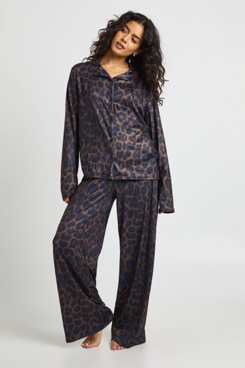 boohoo Dam Leopardmönstrad Pyjamas med Långärmad Topp & Byxor | Storlek 34