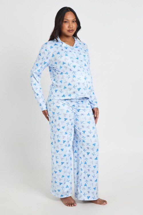 boohoo Dam Maternity Polka Dot Bows Print Long Sleeve Shirt & Trouser Pyjama Set | Blue | Storlek 46