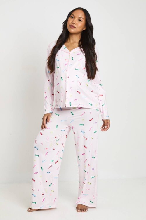 boohoo Dam Maternity Sweet Print Long Sleeve Shirt & Trouser Pyjama Set | Pink | Storlek 36