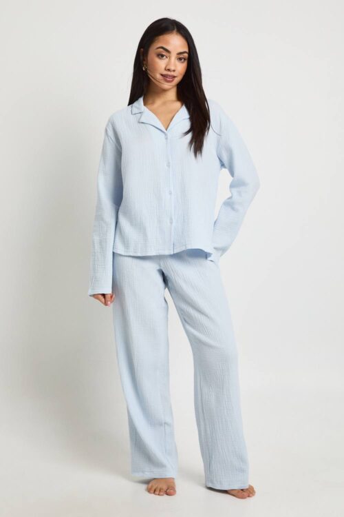 boohoo Dam Muslin Long Sleeve Shirt & Trouser Pyjama Set | Light Blue | Storlek 44