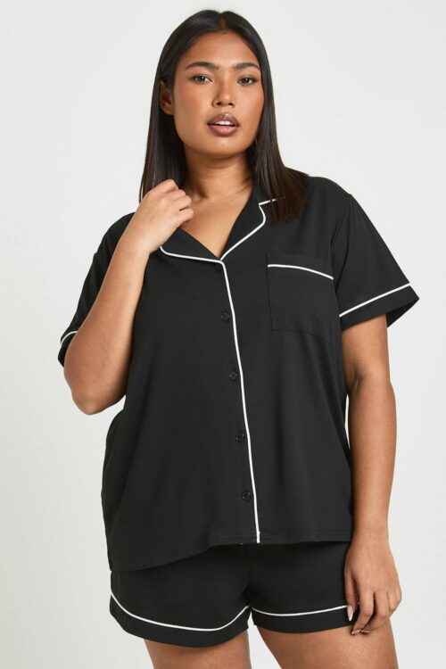 boohoo Dam Plus Jersey Pyjamas Set Med Pipingdetaljer Kortärmad Topp Och Shorts | Svart | Storlek 48