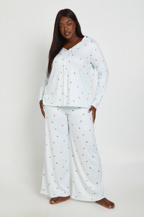 boohoo Dam Plus Stripe And Fruit Print Long Sleeve Shirt & Trouser Pyjama Set | Blue | Storlek 56