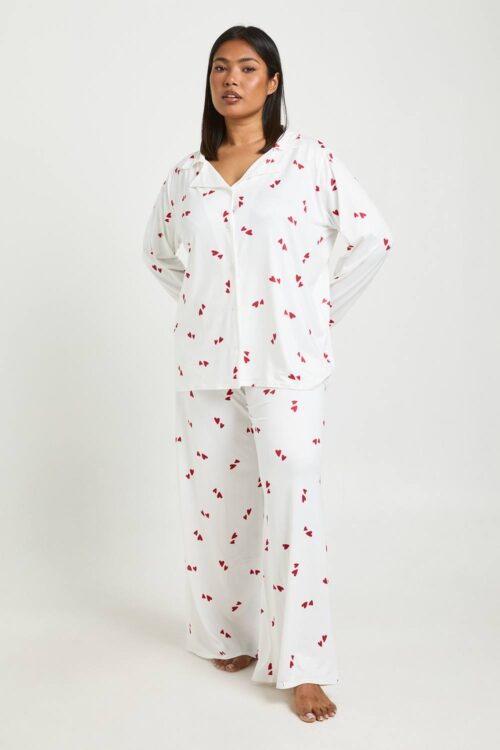 boohoo Dam Plus Valentines Hjärtmönstrat Långärmad Skjorta & Byxor Pyjamas Set | White | Storlek 44
