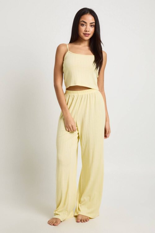 boohoo Dam Pointelle Cami and Wide Leg Trouser Pyjama Set | Lemon | Storlek 44