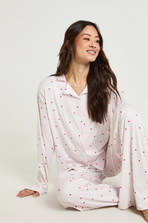 boohoo Dam Tall Bow & hjärttryckt långärmad topp & byxor pyjamas set | Light Pink | Storlek 44
